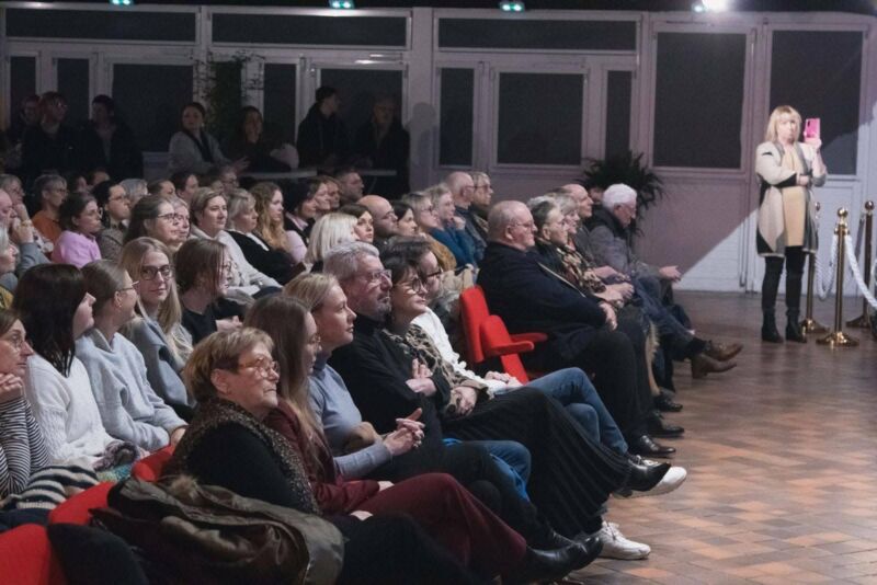 Image for the Tweet beginning: Cérémonie des voeux au personnel