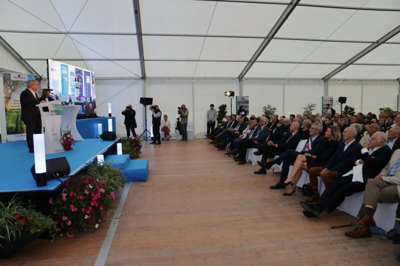 Image for the Tweet beginning: La Région répond présente !

Avec